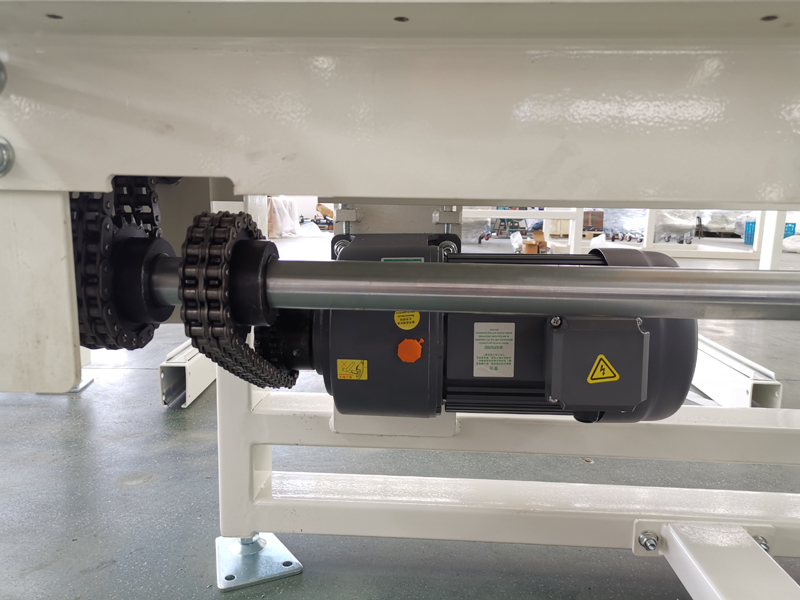 चेन कन्वेयर