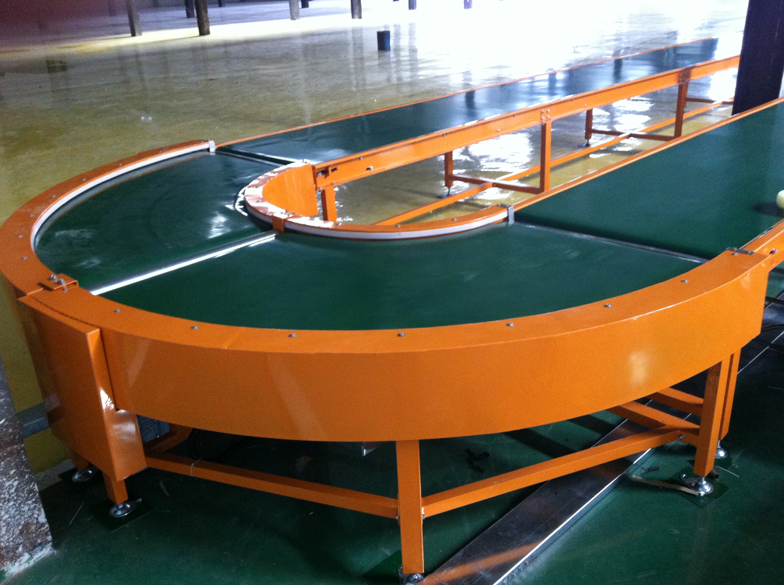 बेल्ट कन्वेयर लाइन