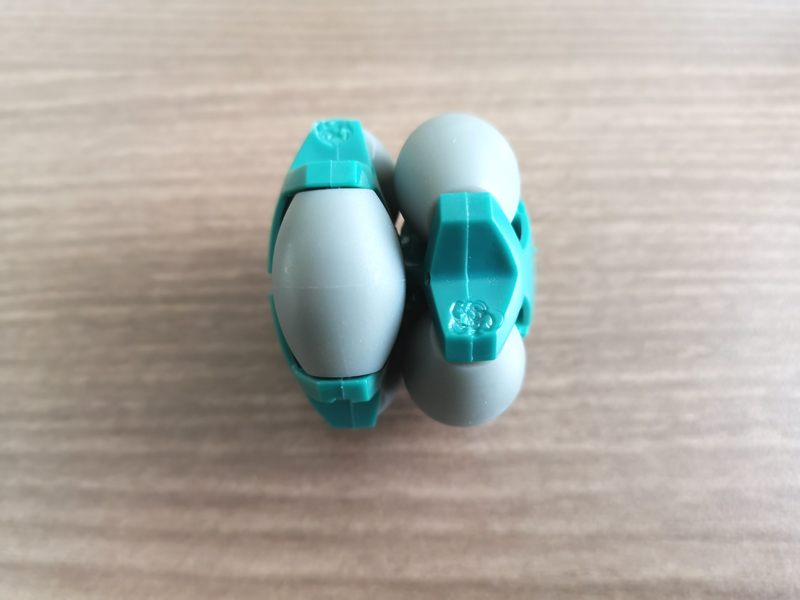 दो परत ओमनी पहियों