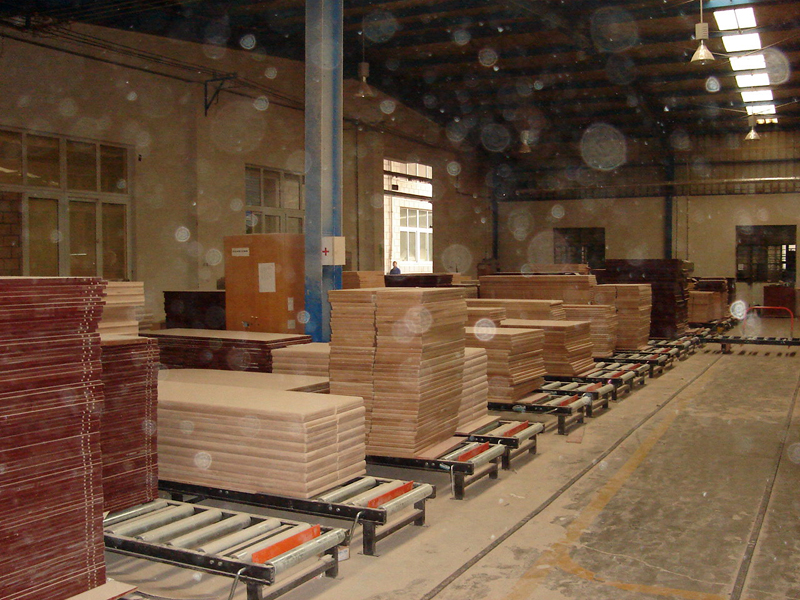 गुरुत्वाकर्षण रोलर कन्वेयर