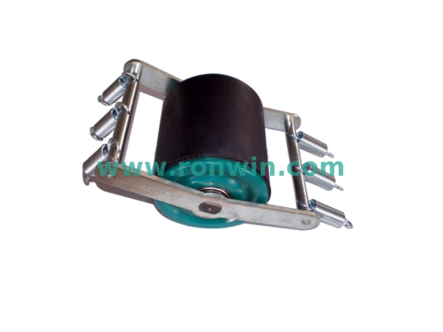 ग्रेविटी पैलेट्स फ्लो रैक के लिए मीडियम/हैवी ड्यूटी एक्सटर्नल ब्रेक रोलर